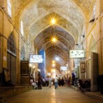 خرید آینه در بازار وکیل شیراز- آینه یاقوت بازار وکیل شیراز