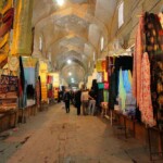 خرید آینه در بازار وکیل شیراز- آینه یاقوت بازار وکیل شیراز